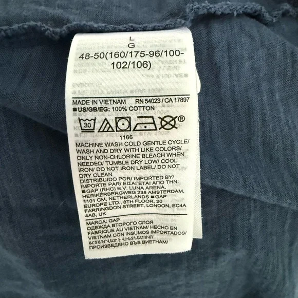 Gap. Navy knit belted dress. Hits at the knee. Size L - Picture 5 of 5